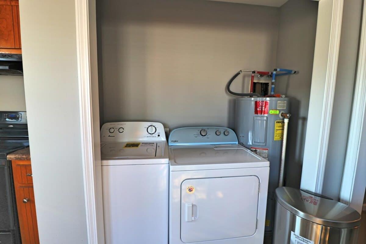 Beautiful Cul-de-sac With A Fenced In Yard! * Clarksville