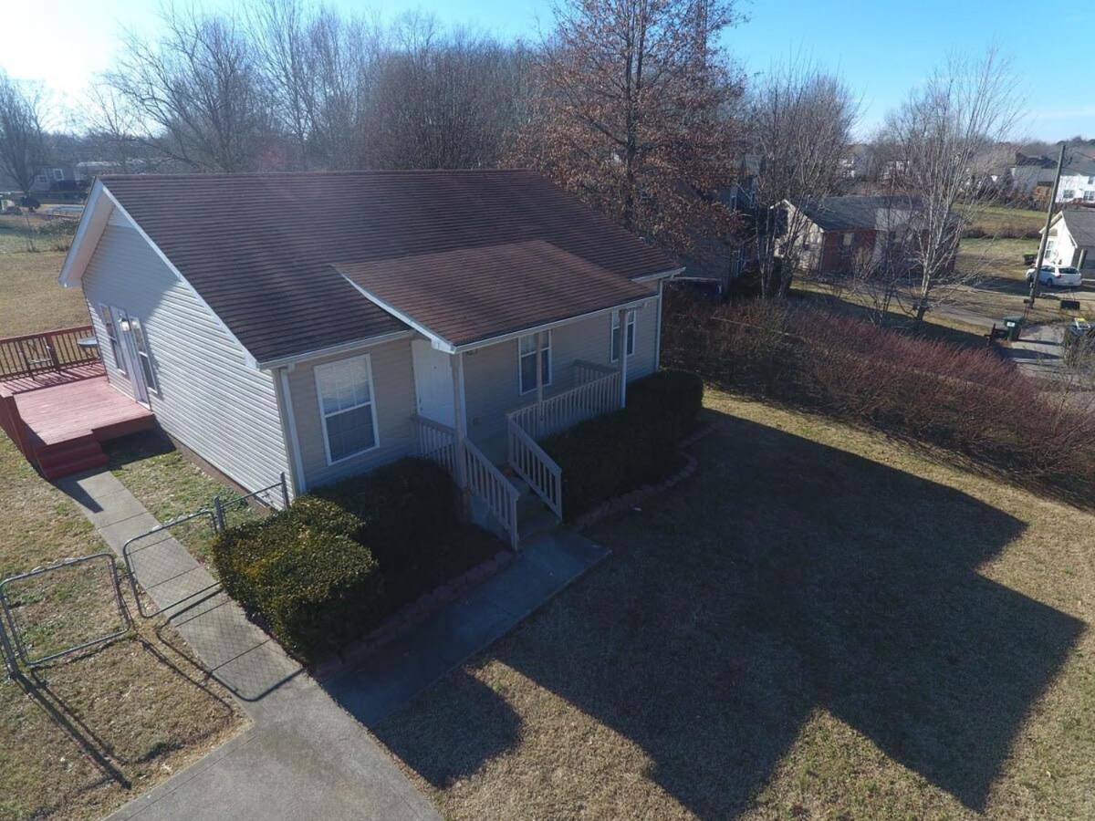 Holiday home Beautiful Cul-de-sac With A Fenced In Yard! Clarksville