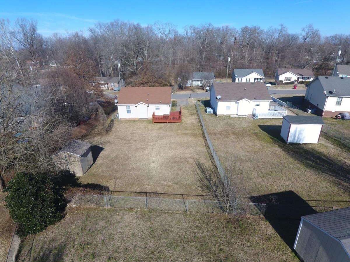 Beautiful Cul-de-sac With A Fenced In Yard! * Clarksville